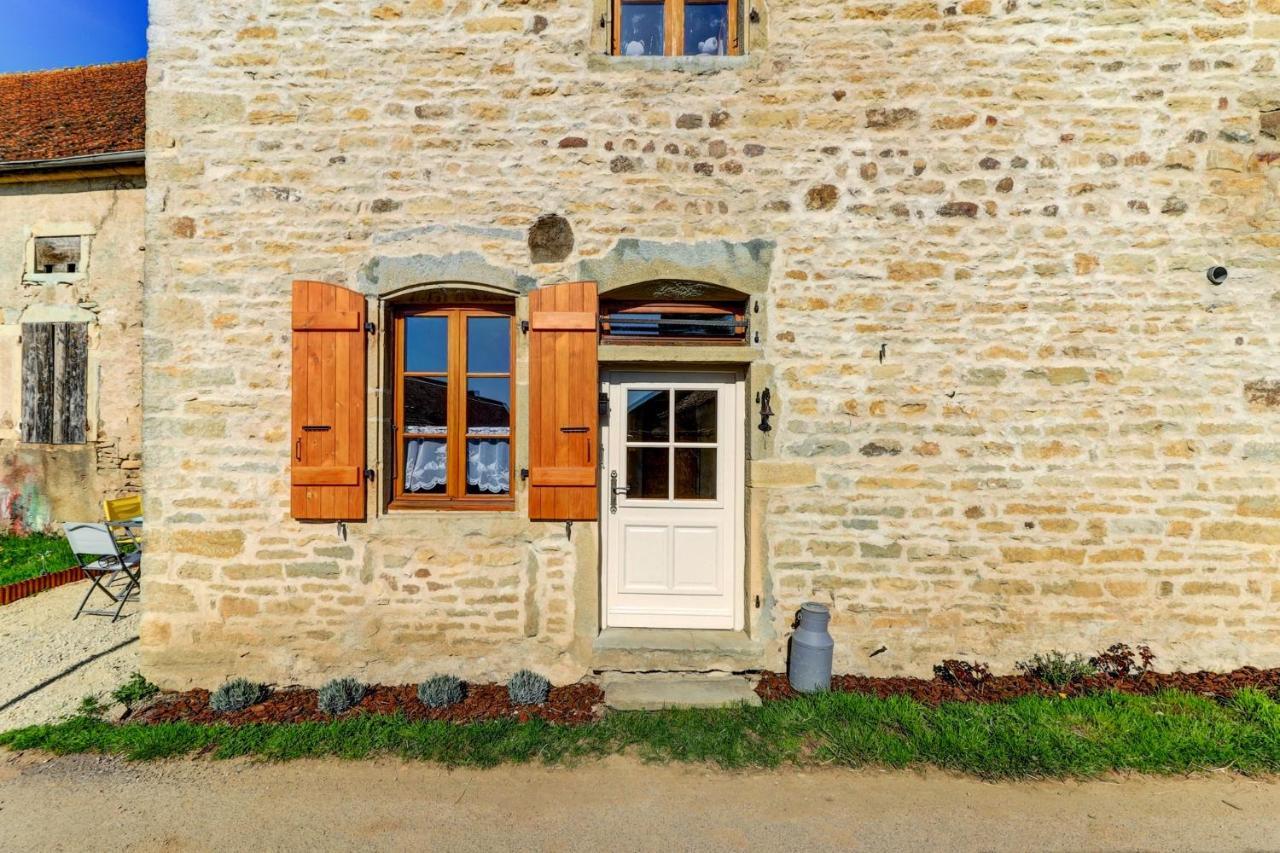 Le Petit Pressoir - Charmant Studio Collonges-en Charollais Екстериор снимка